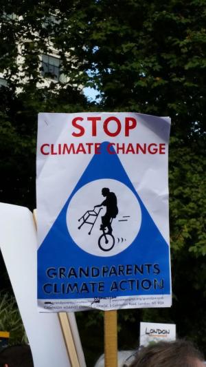 http---pbs.twimg.com-media-ByDzJSPIYAA_RHc