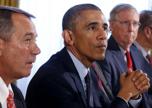 U.S. President Barack Obama hosts a luncheon for bi-partisan Congressional leaders in the Old Family Dining Room at the White House in Washington, November 7, 2014.  REUTERS/Larry Downing